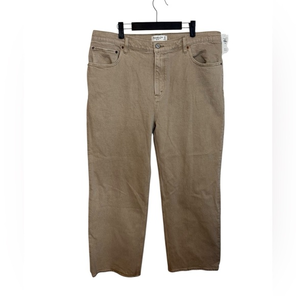 Nwt Abercrombie & Fitch The 90’s Relaxed High Rise Beige Jeans - Picture 1 of 5